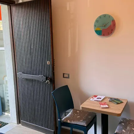 דירה Un Angolo Di Mare ונטימיגליה